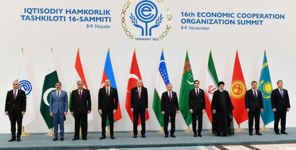 Türkmenistanyň Ykdysady Hyzmatdaşlyk Guramasy bilen sebitara hyzmatdaşlygy konstruktiw häsiýete eýe bolýar surady